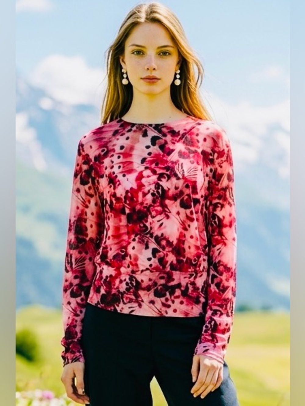 NWT Bar lll SZ L Pink/black/red stretchy mesh top double paneled, wide waistband